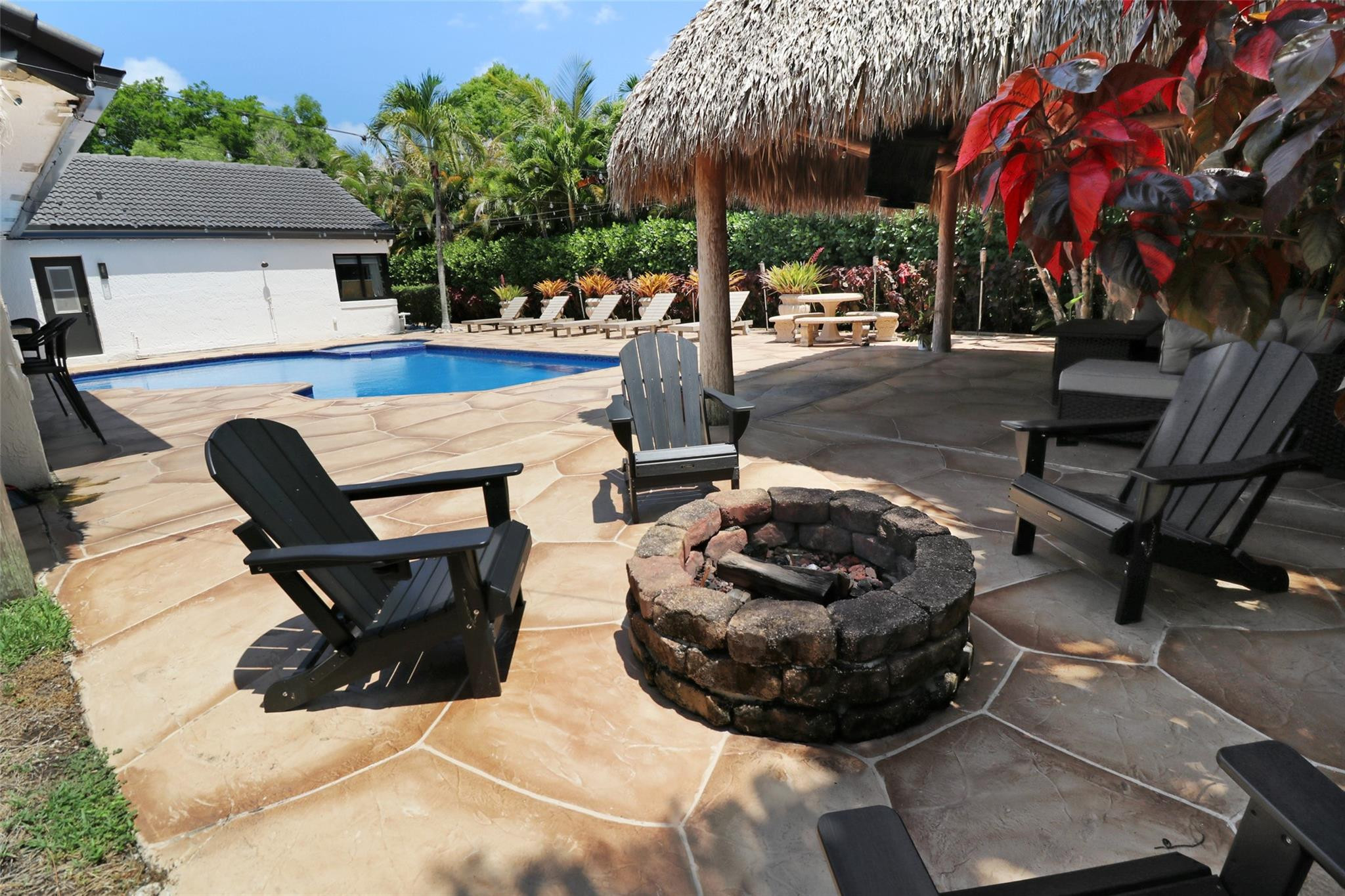 8250 NW 49th Mnr