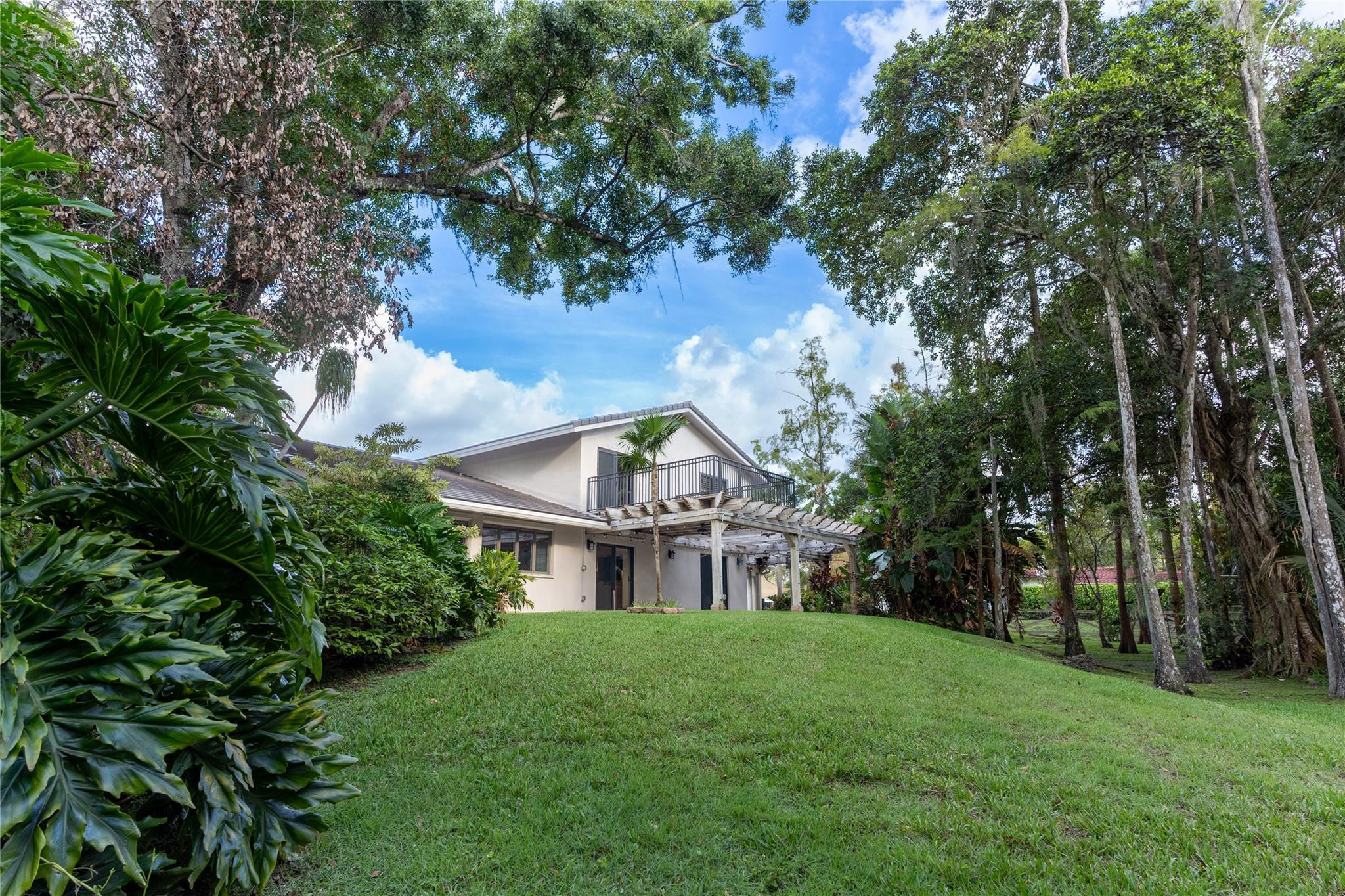 5531 NW 80th Ter
