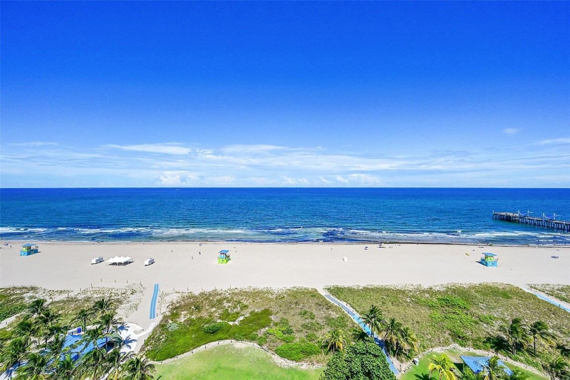 328 N Ocean Blvd PH 2