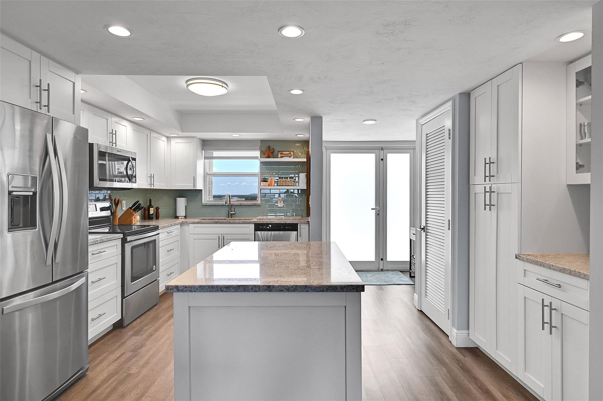 328 N Ocean Blvd PH 2