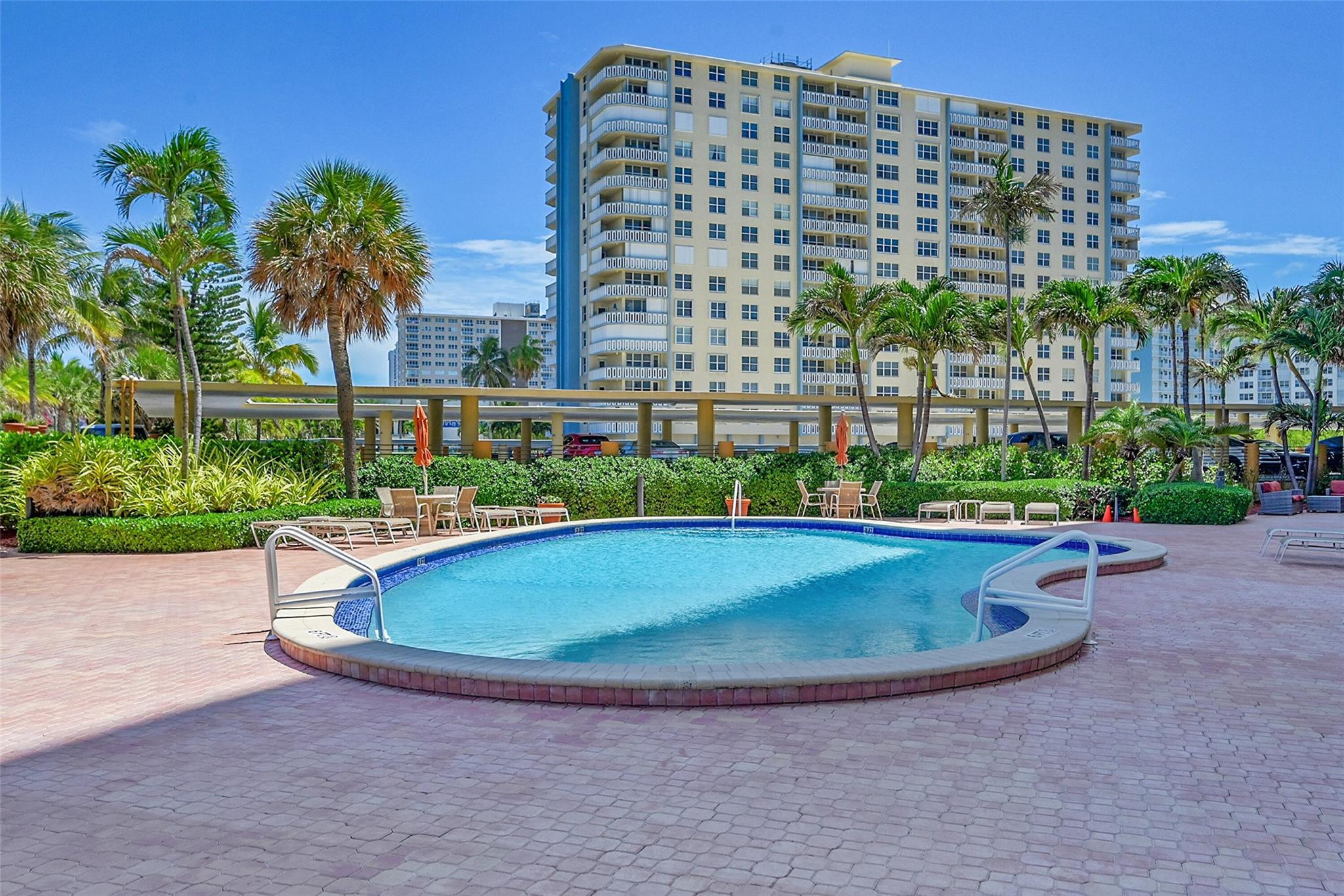 328 N Ocean Blvd PH 2