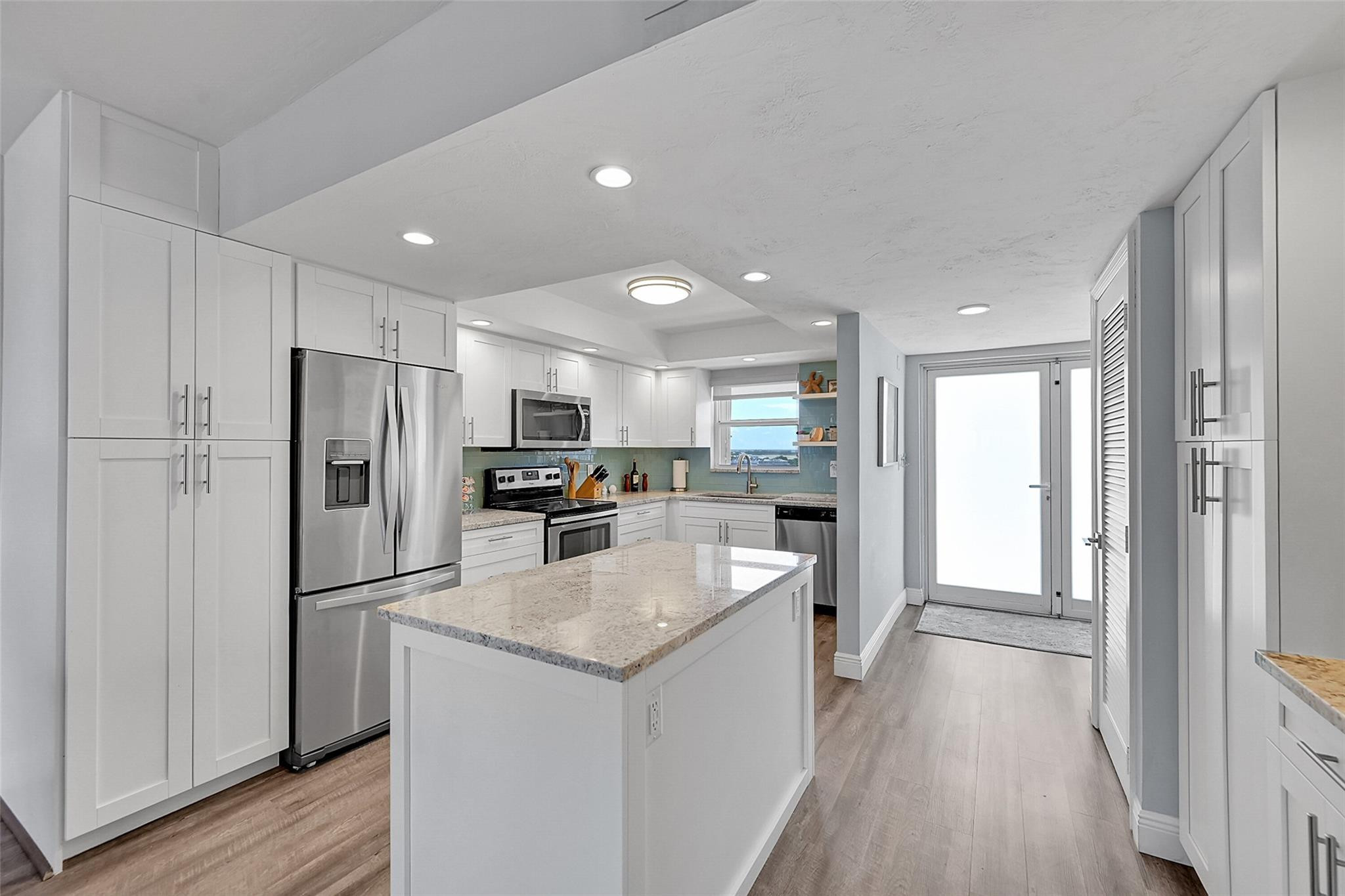 328 N Ocean Blvd PH 2