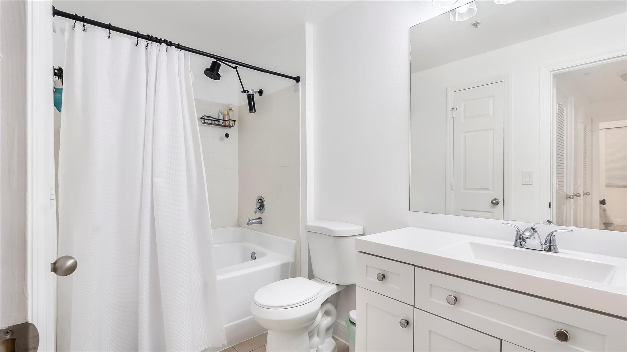533 NE 3rd Ave 132