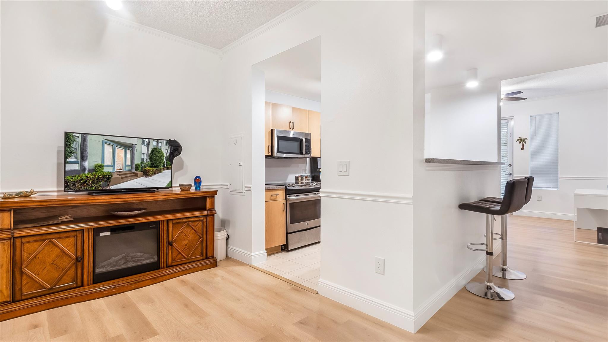 533 NE 3rd Ave 132