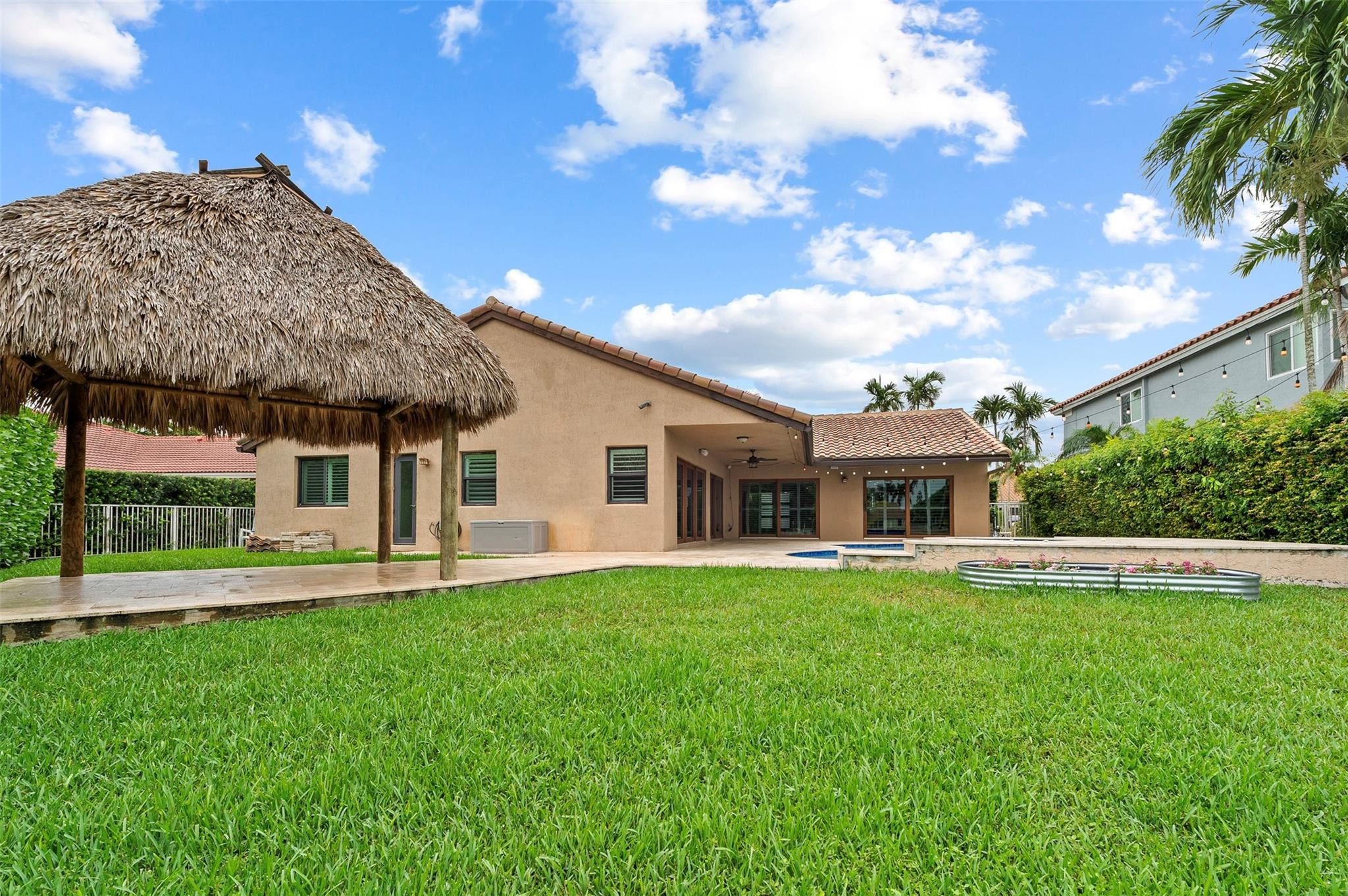 1123 NW 195th Ave