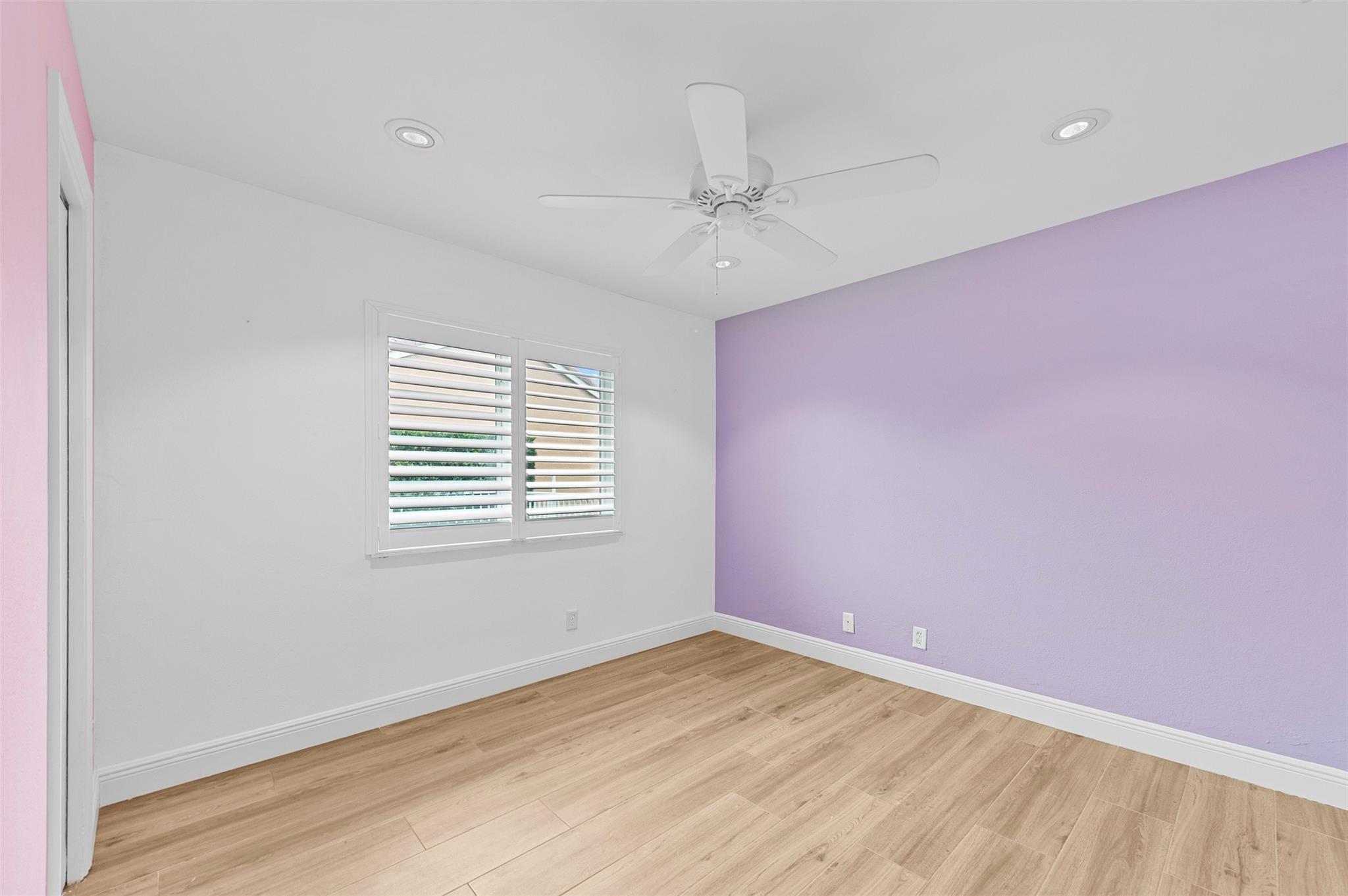 1123 NW 195th Ave