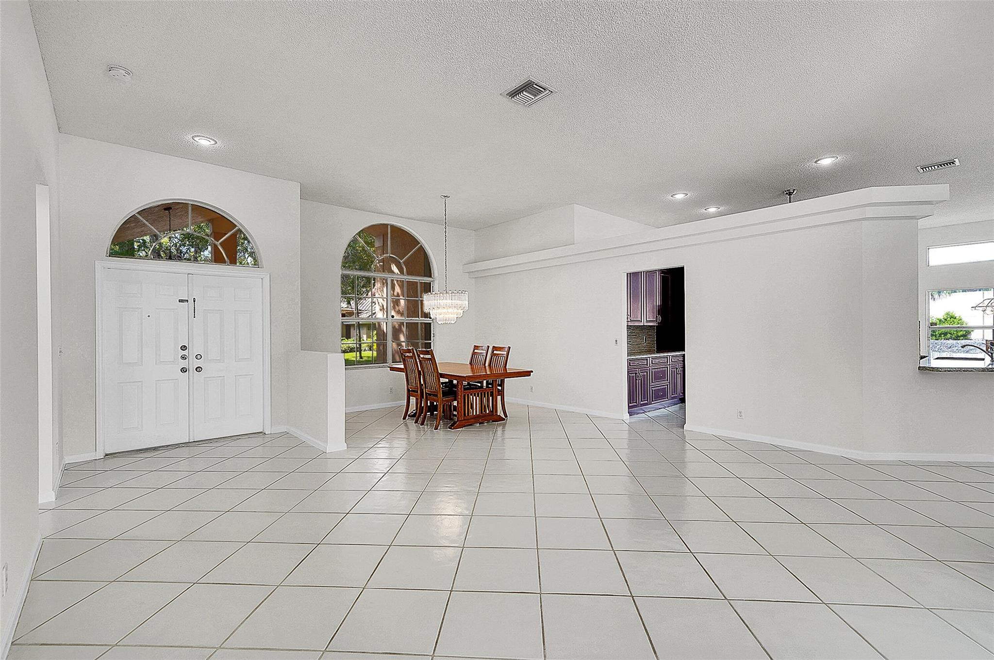 5743 NW 100th Way