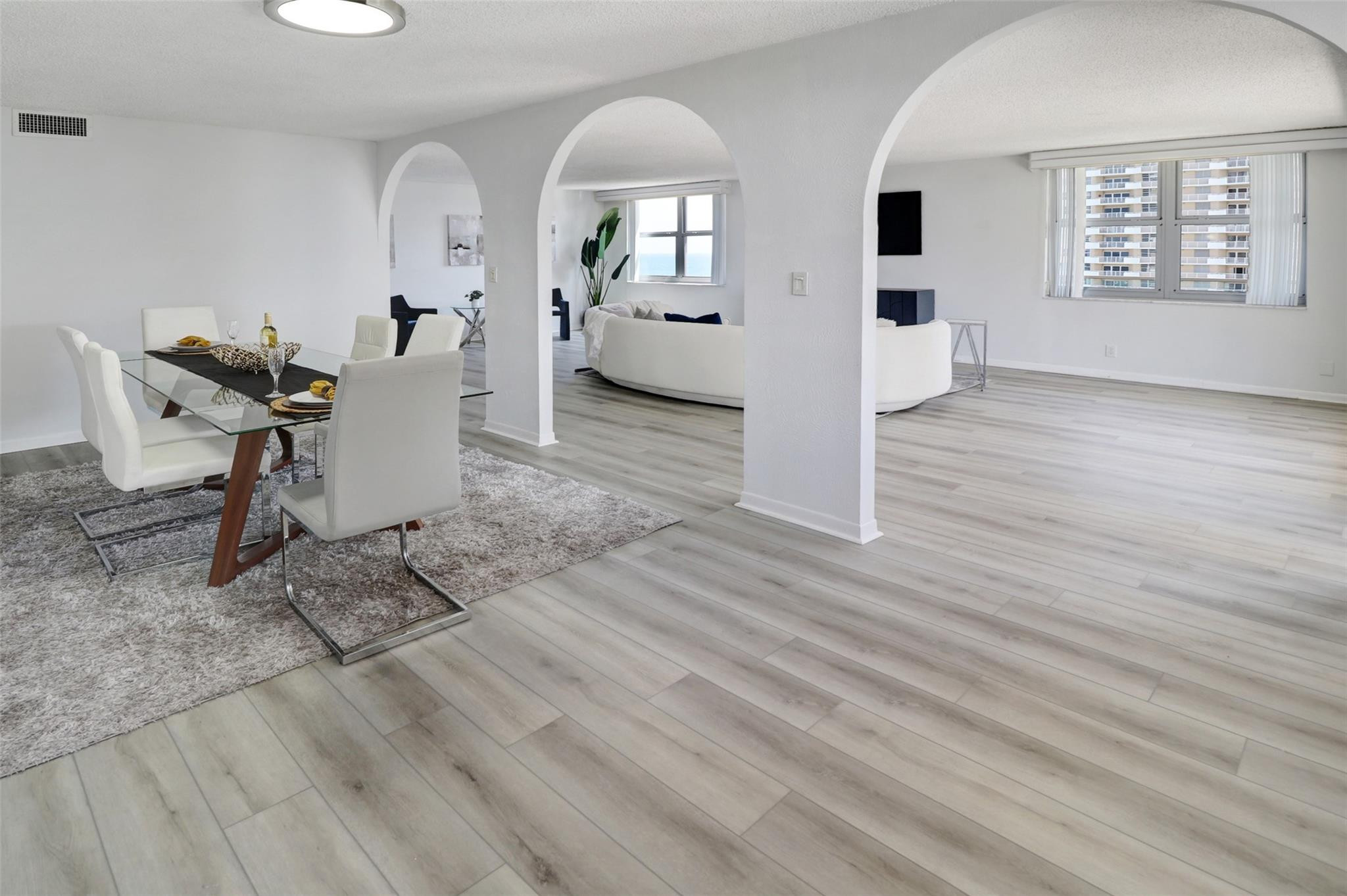 1912 S Ocean Dr 10B