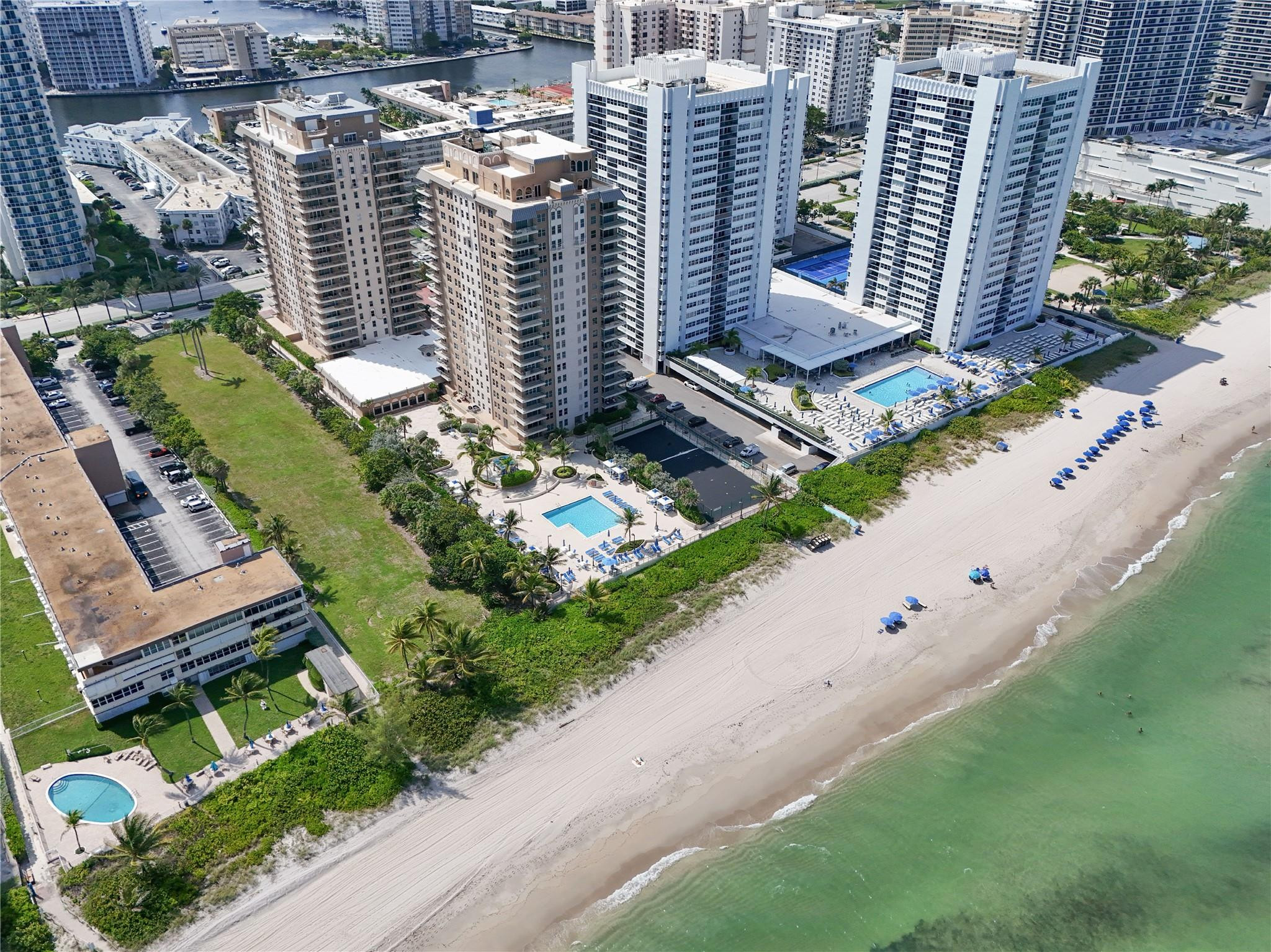 1912 S Ocean Dr 10B