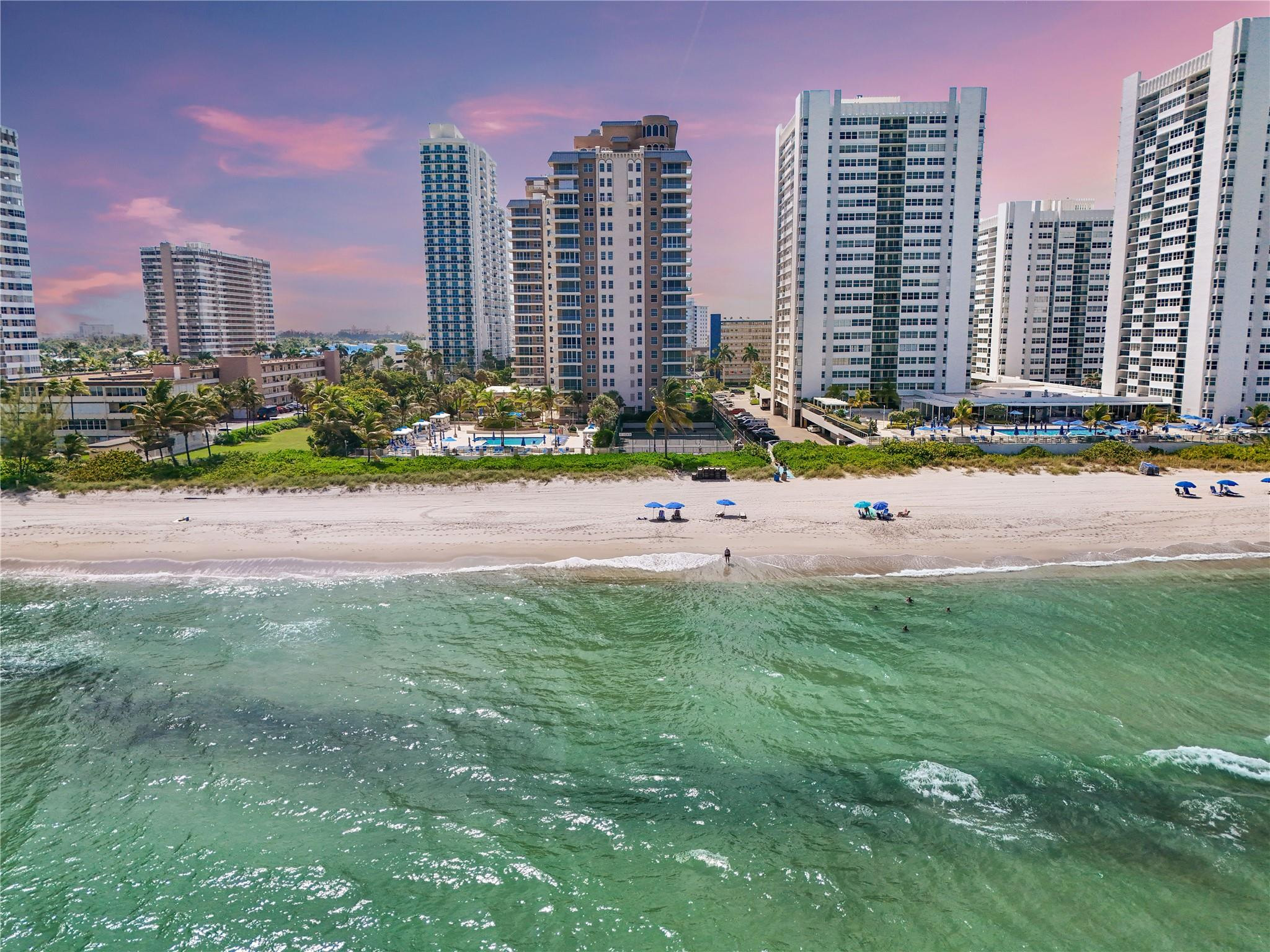 1912 S Ocean Dr 10B