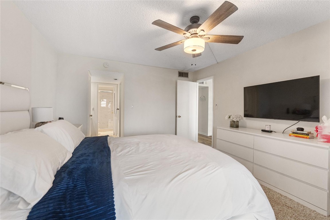 2314 S Cypress Bend Dr 713