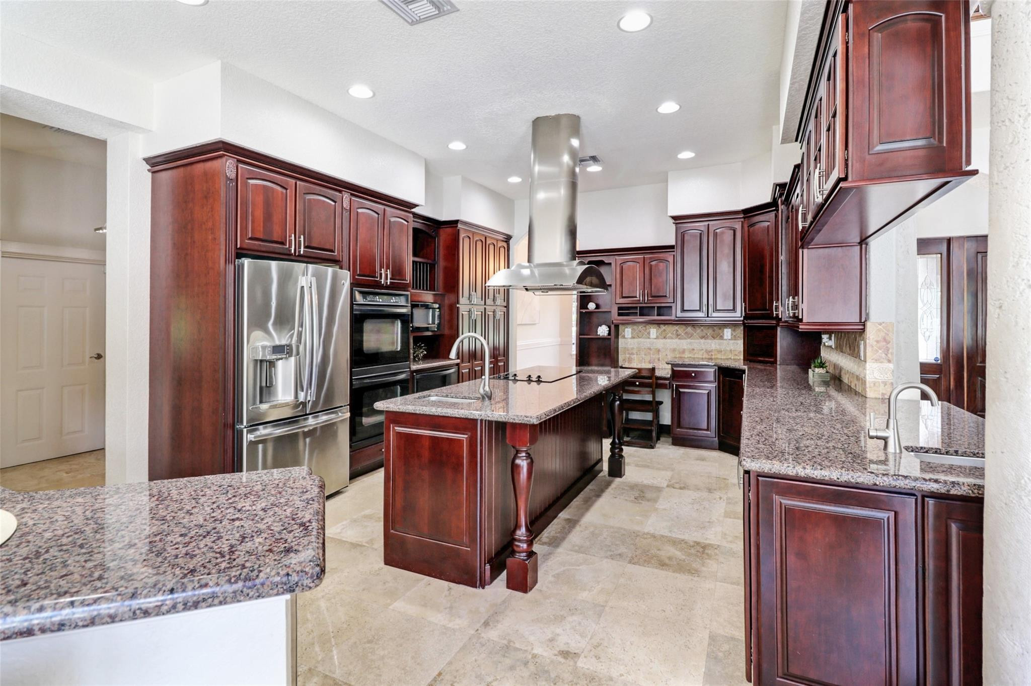 9531 NW 42nd Ct