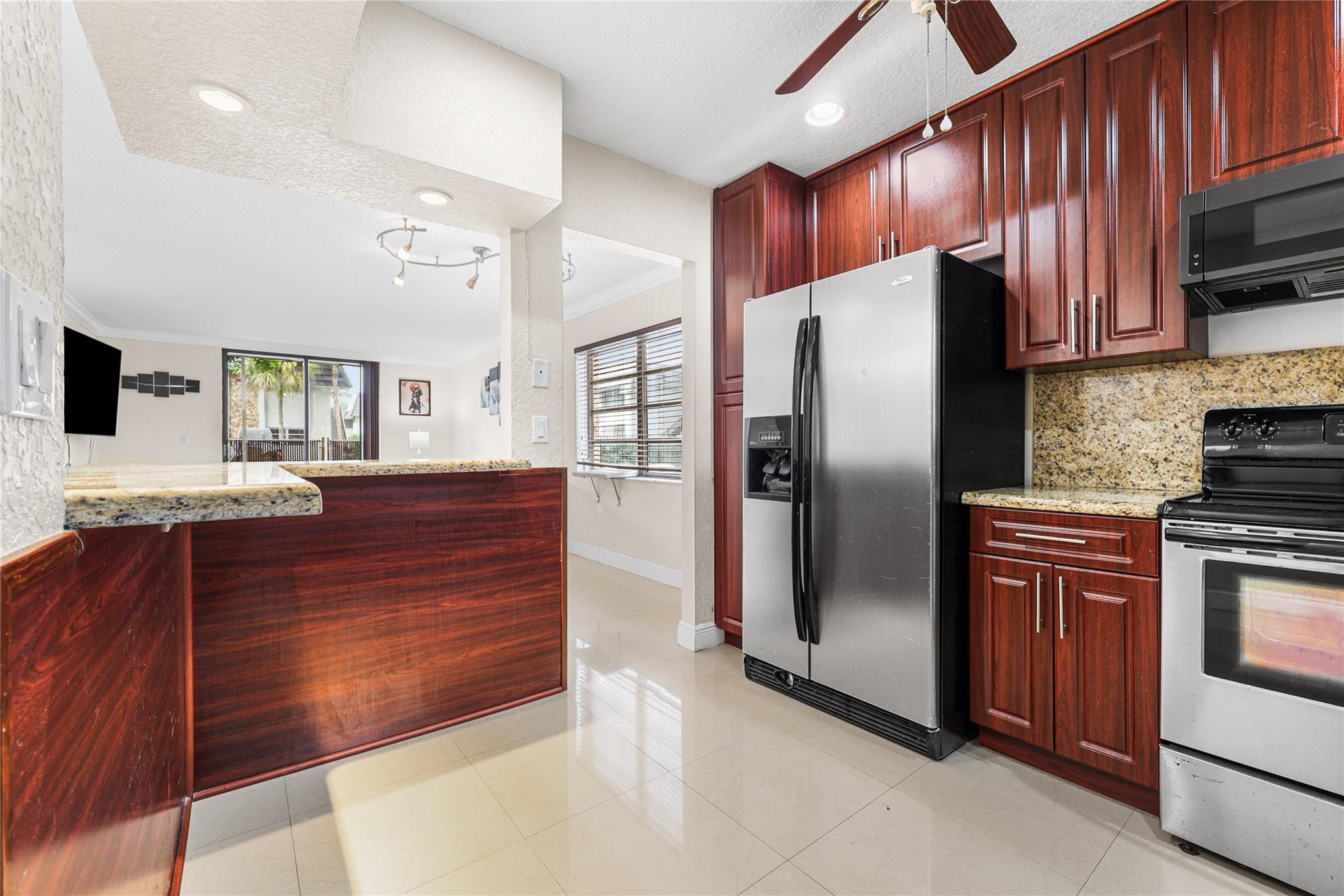 3361 NW 85th Ave 109