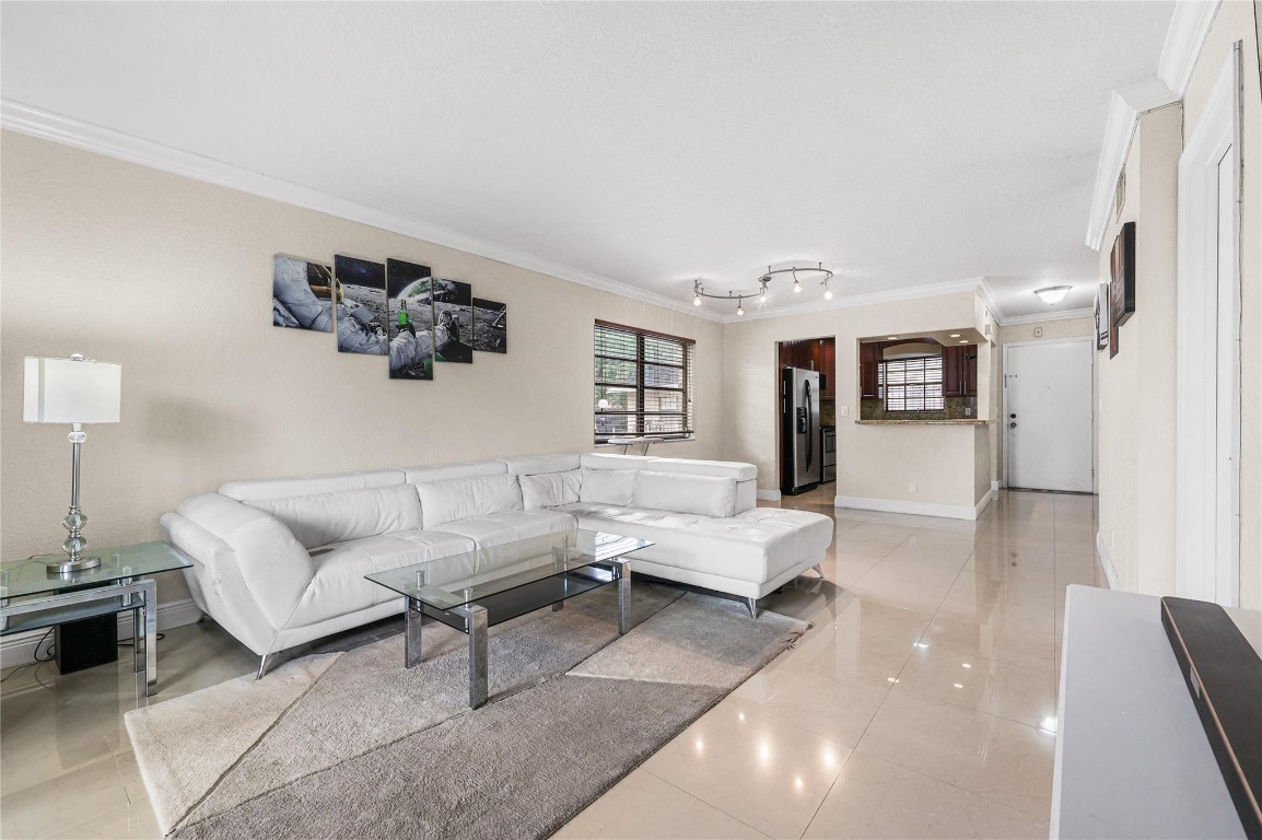 3361 NW 85th Ave 109