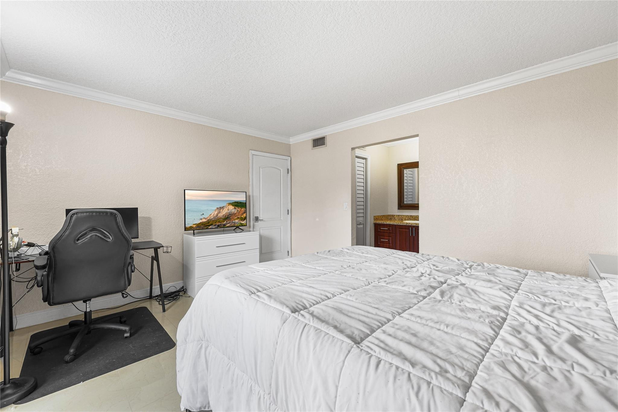 3361 NW 85th Ave 109