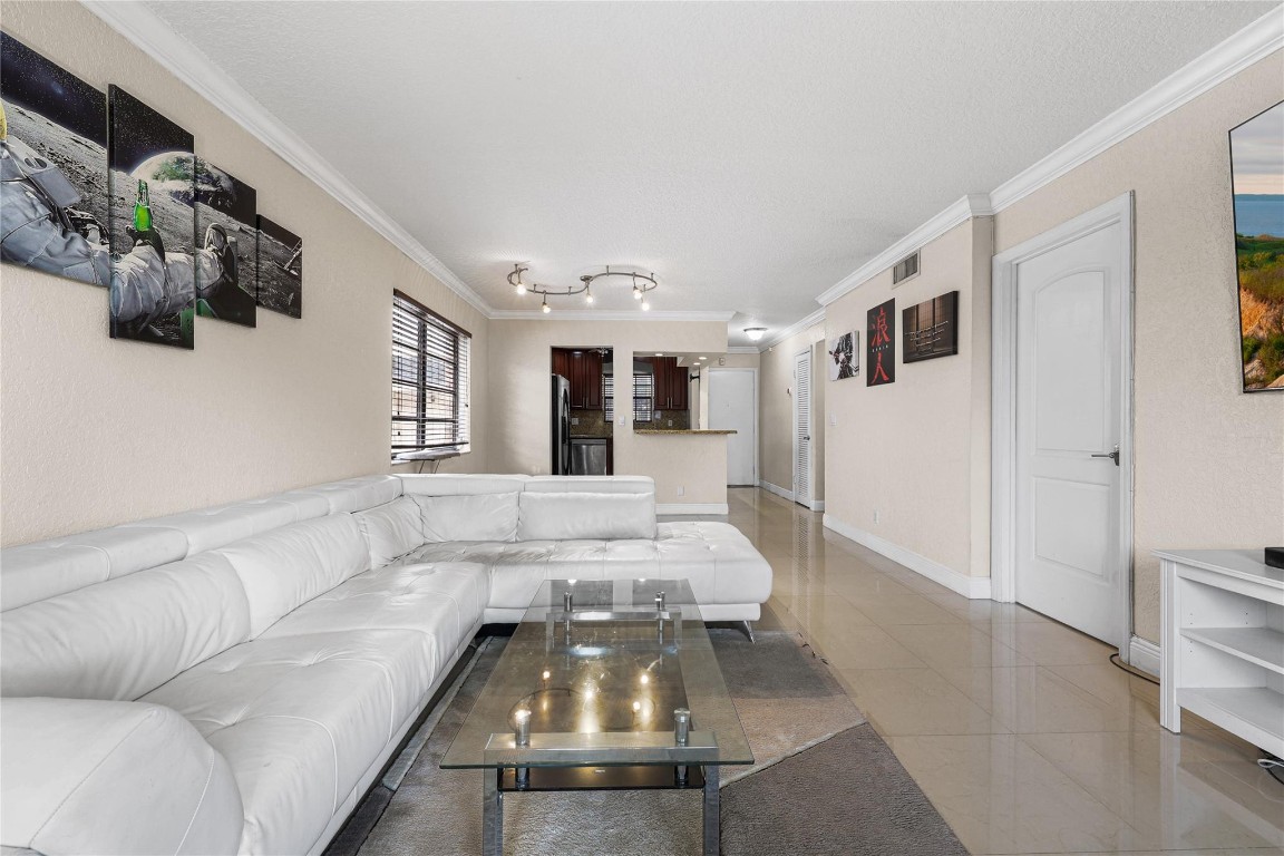 3361 NW 85th Ave 109