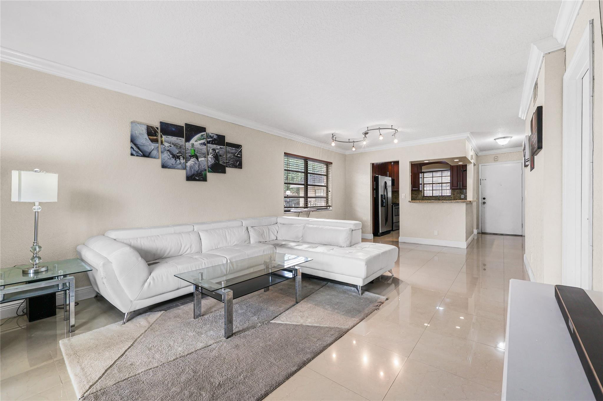 3361 NW 85th Ave 109