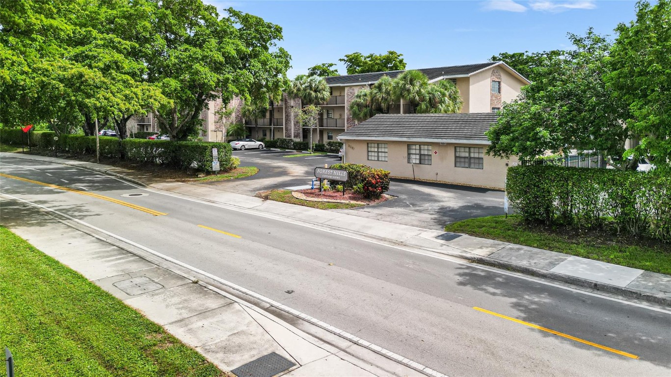 3361 NW 85th Ave 109