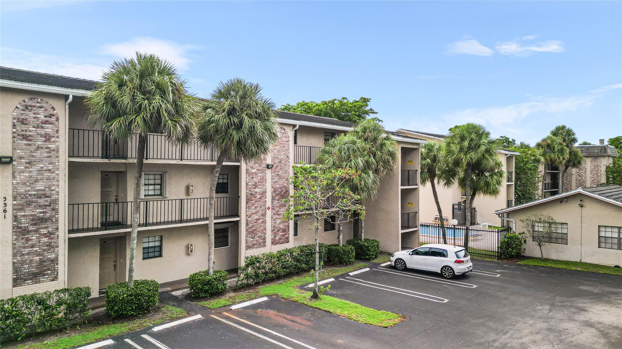 3361 NW 85th Ave 109