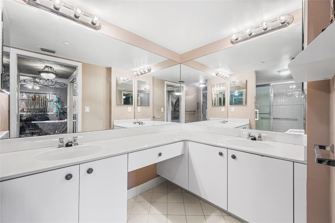 7751 SOUTHAMPTON TER 110