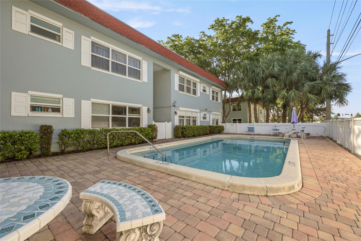 280 S Cypress Rd 306