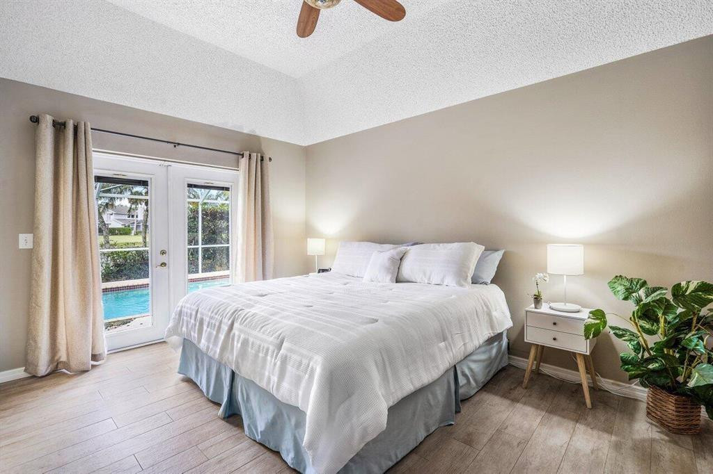 3598 Woods Walk Blvd