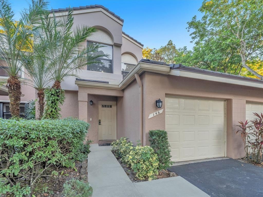 146 NW 98th Ter 146