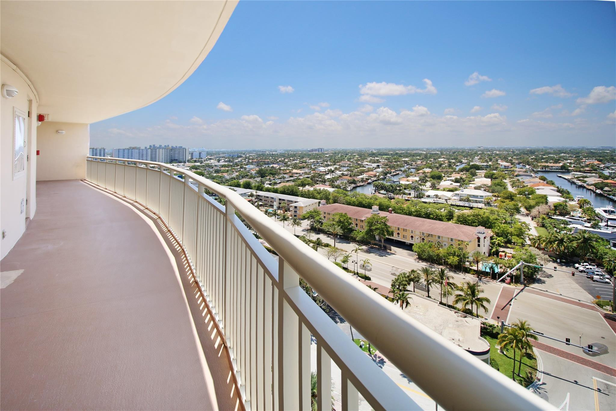 4100 Galt Ocean Dr 1602