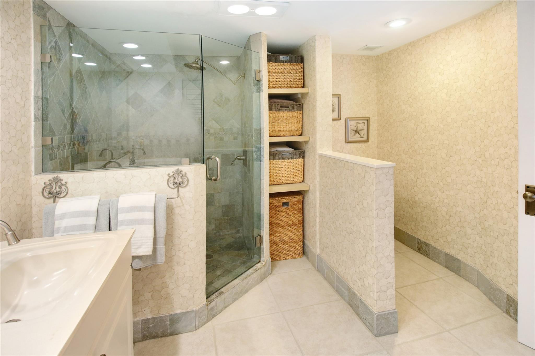 4100 Galt Ocean Dr 1602