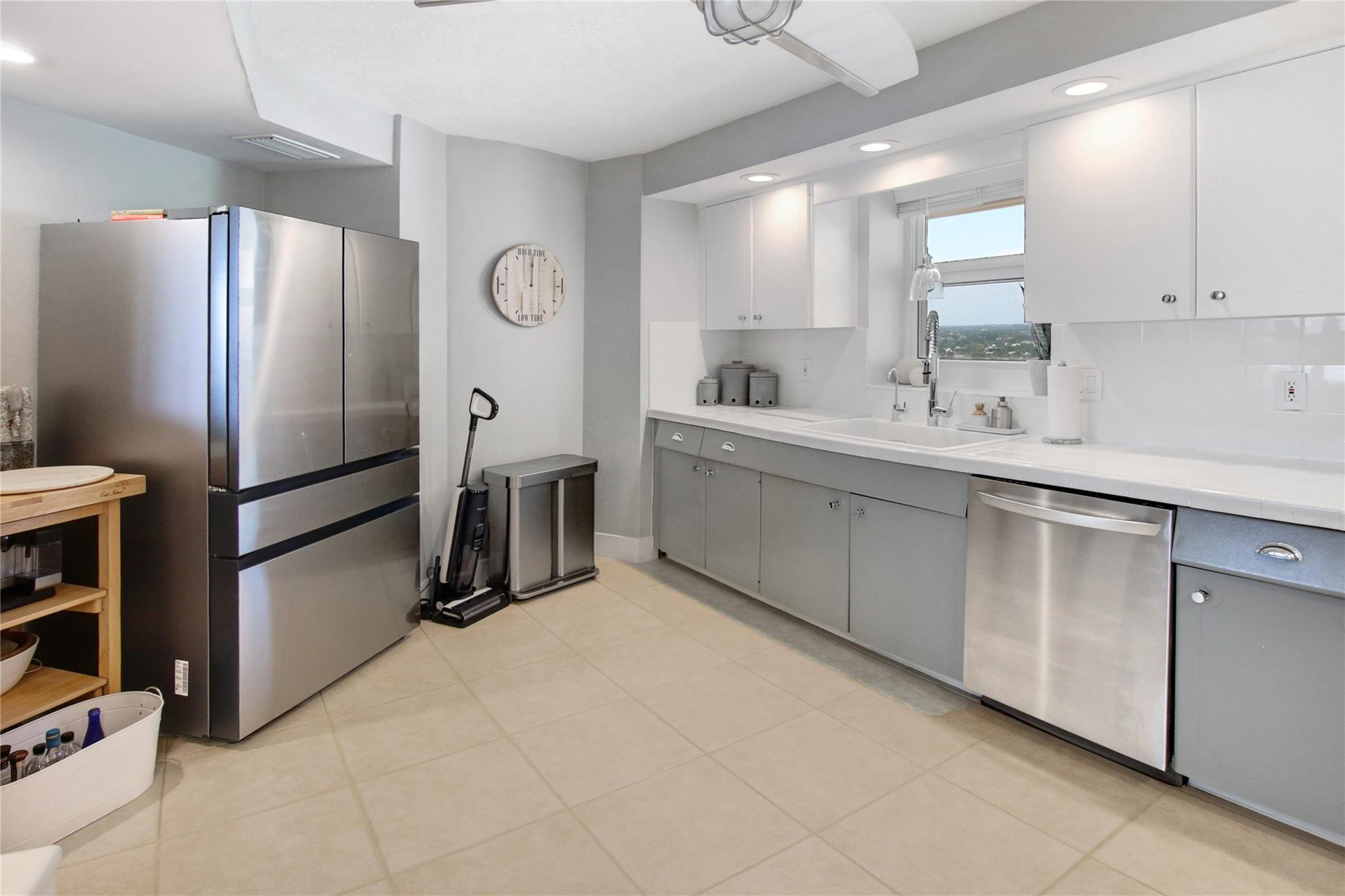 4100 Galt Ocean Dr 1602