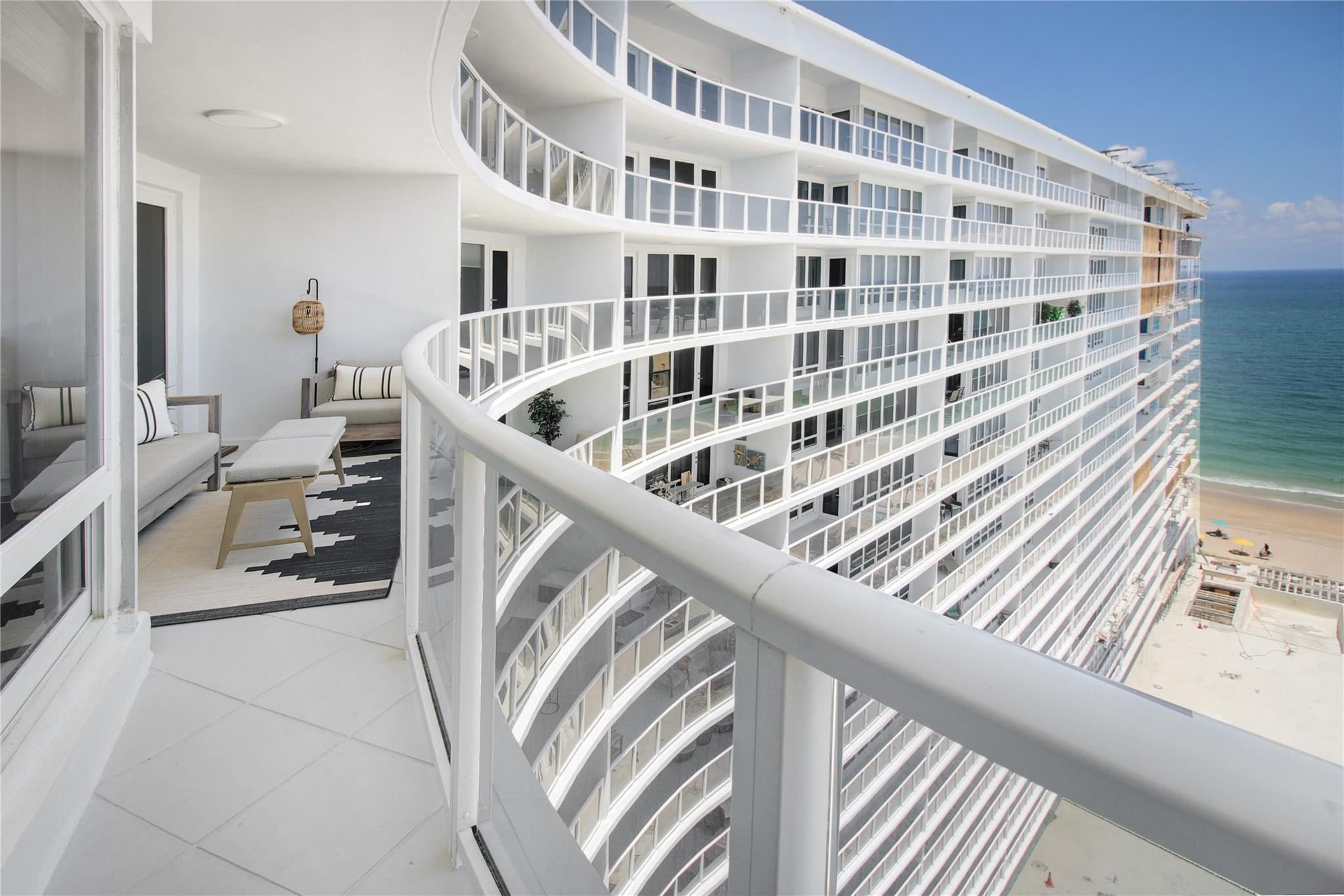 4100 Galt Ocean Dr 1602