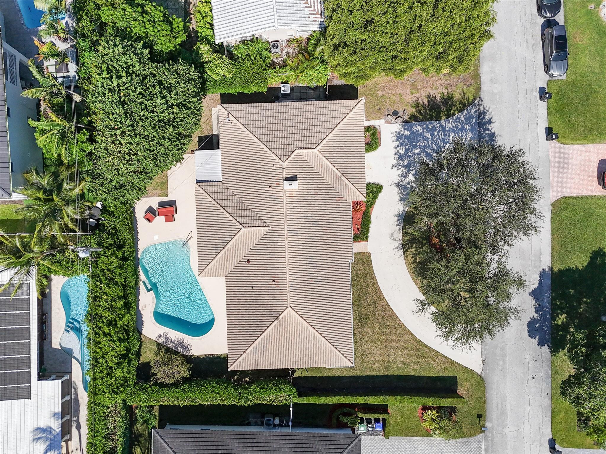 2517 NE 26th Ter
