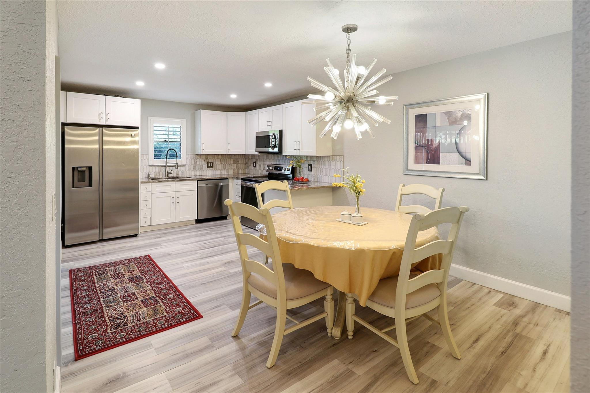 7780 Courtyard Run 196