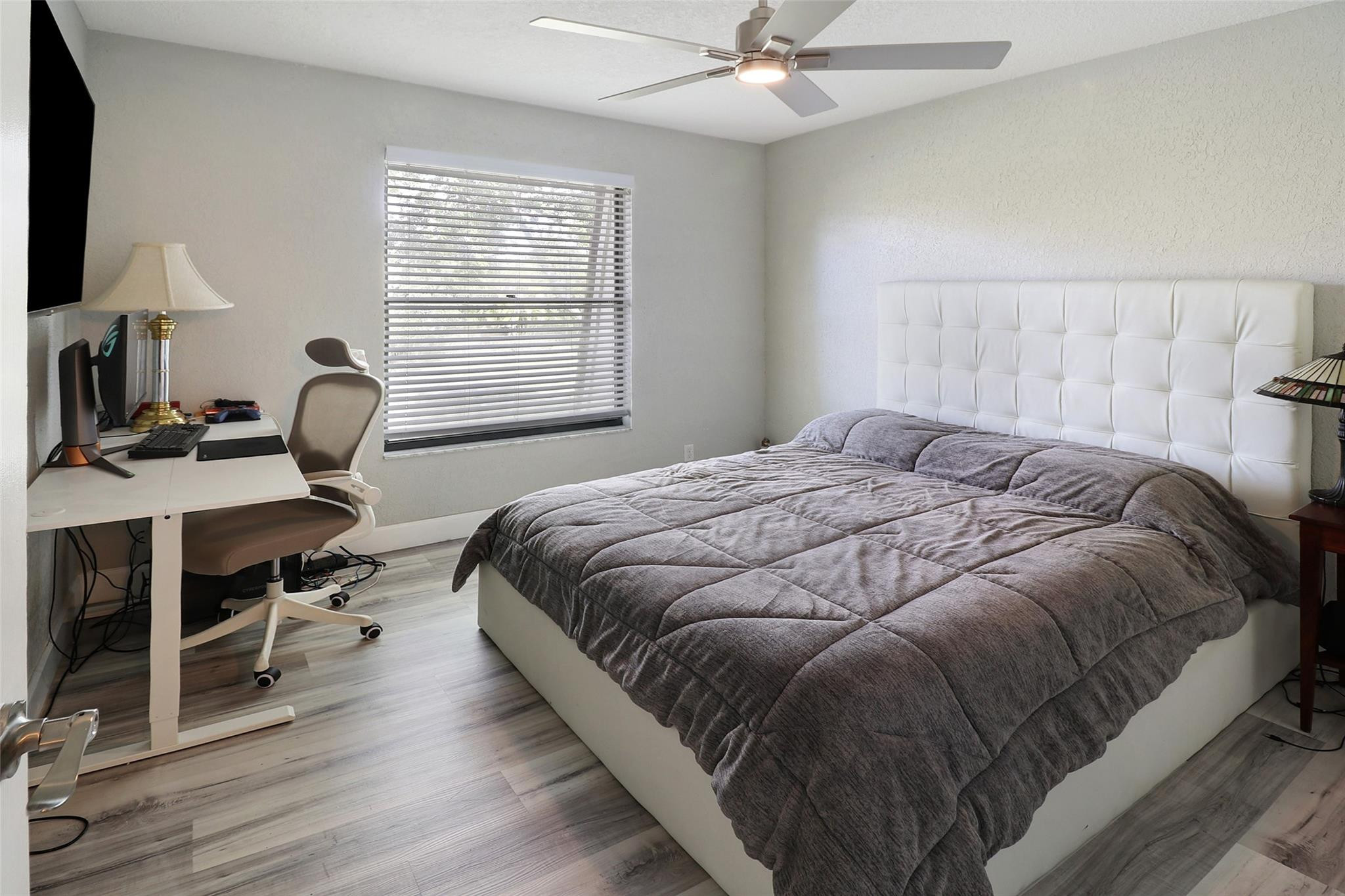 7780 Courtyard Run 196