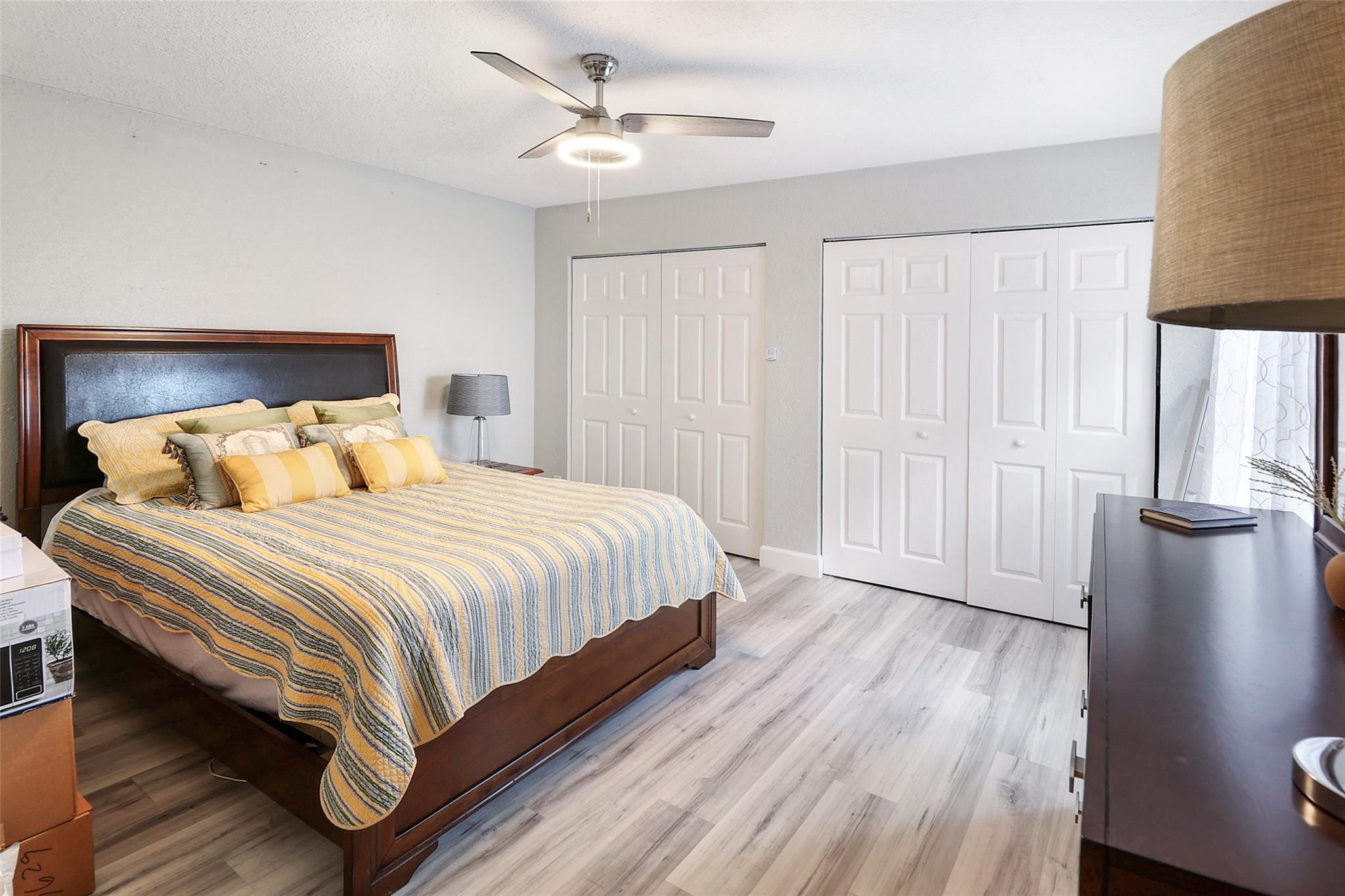 7780 Courtyard Run 196