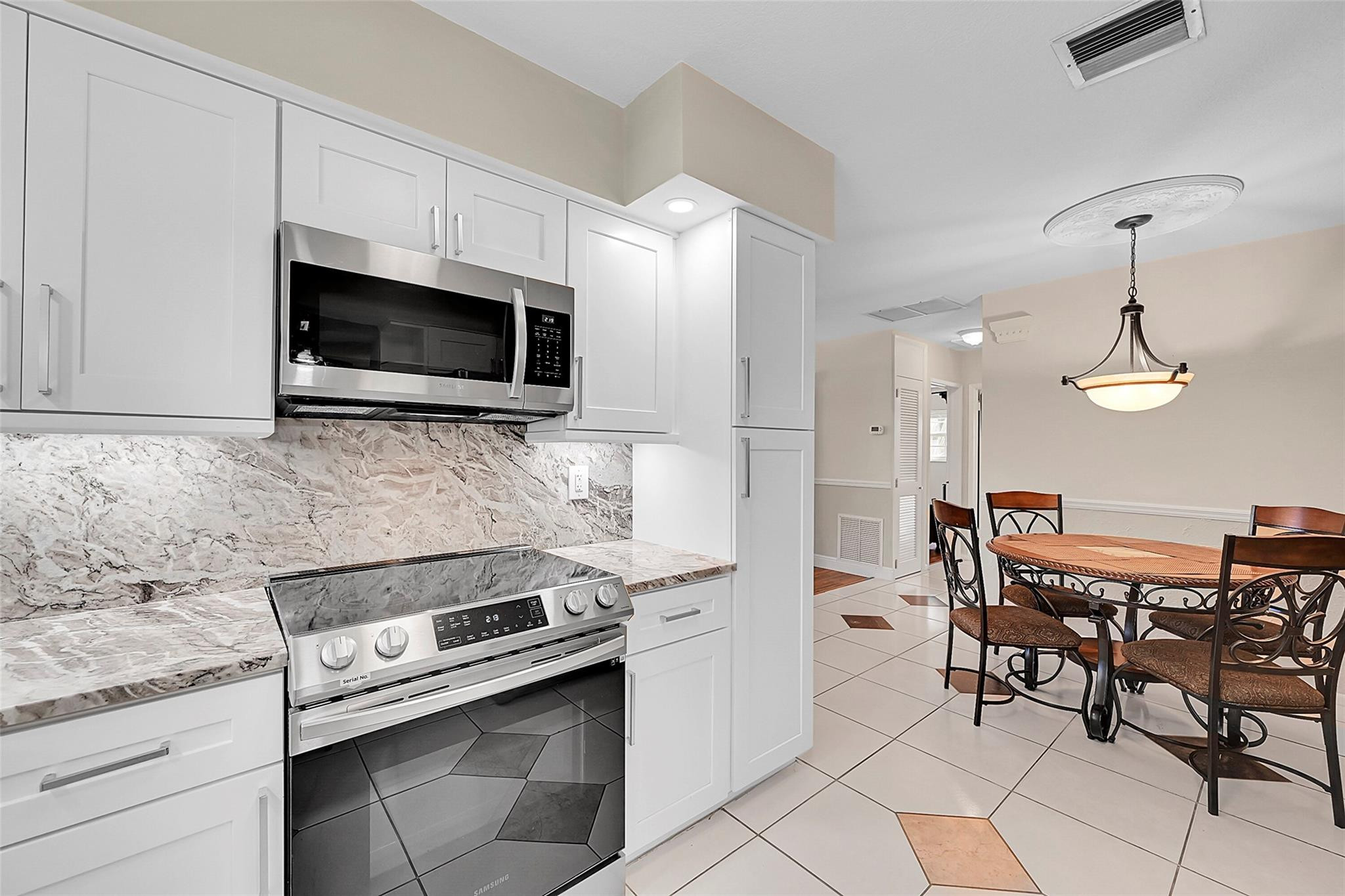 4230 NW 12th St