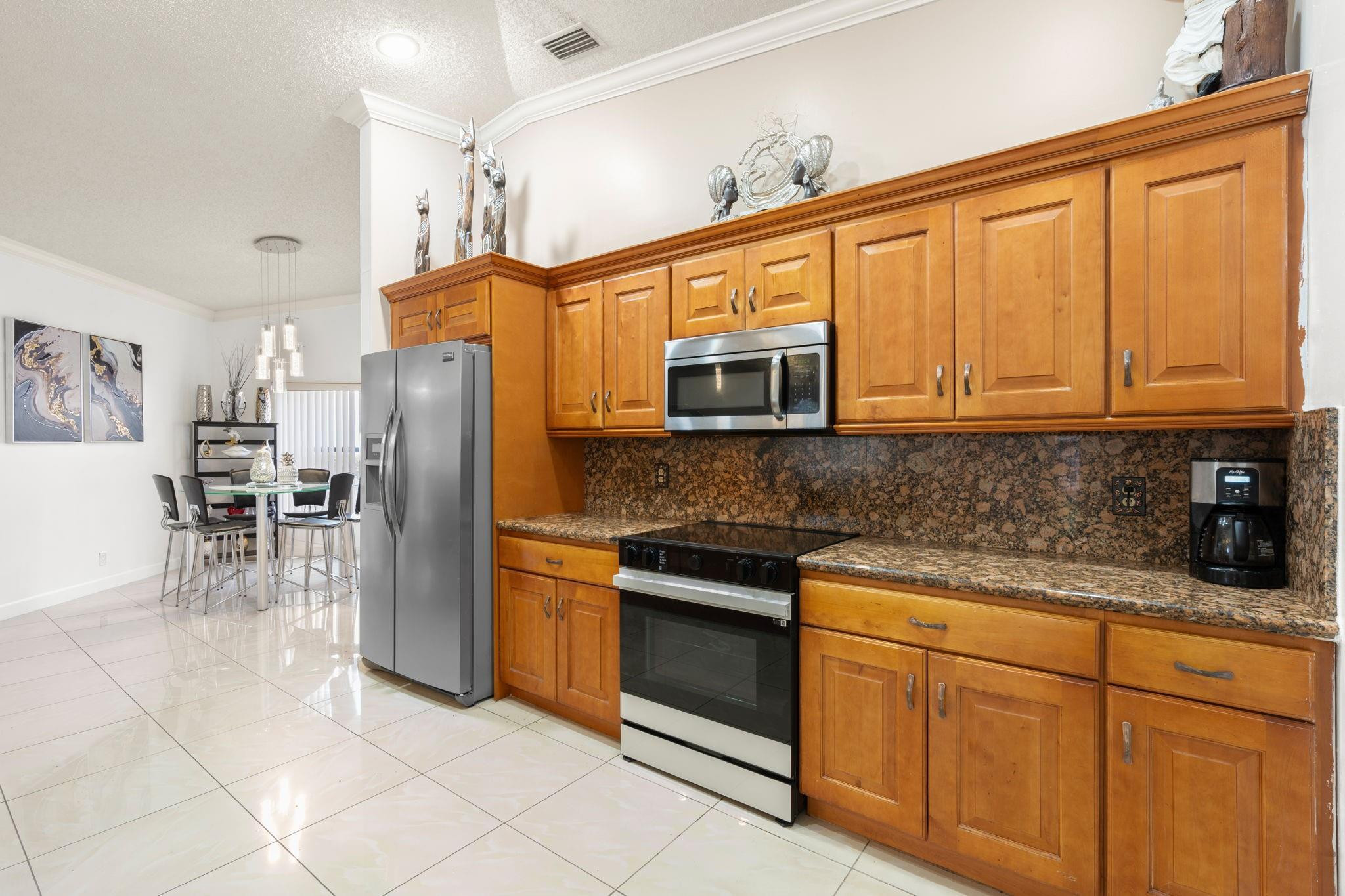 2326 NW 96th Way