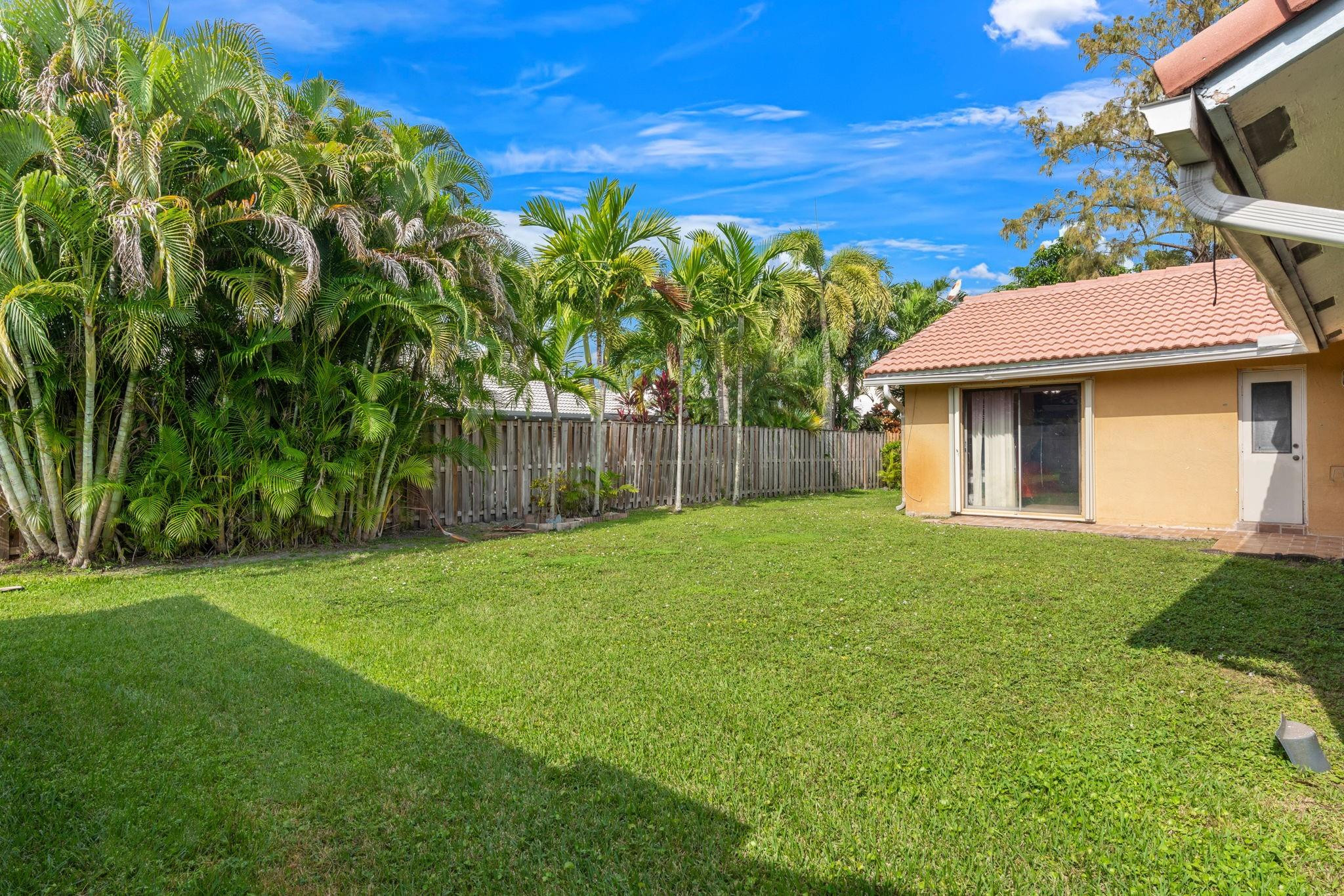 2326 NW 96th Way