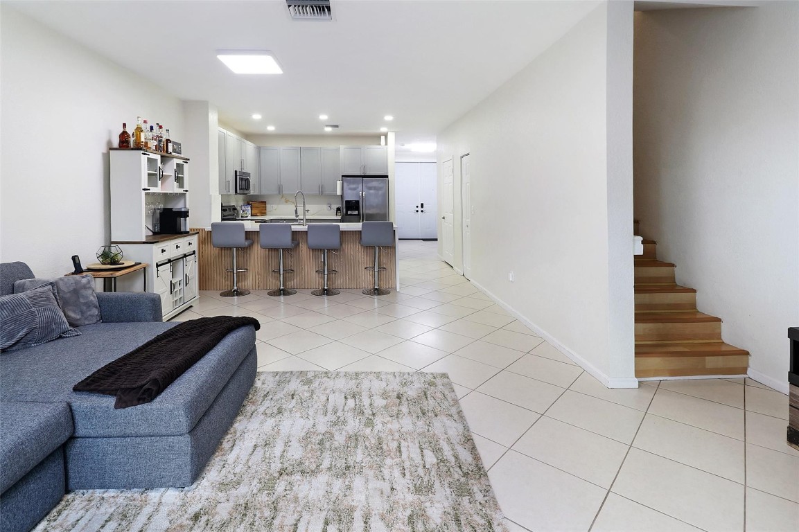 8106 Prestige Commons Dr 8106