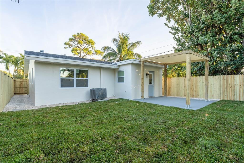 770 NE 34TH COURT