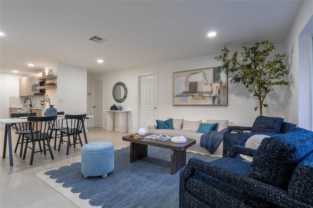 770 NE 34TH COURT