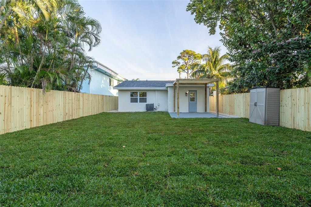770 NE 34TH COURT