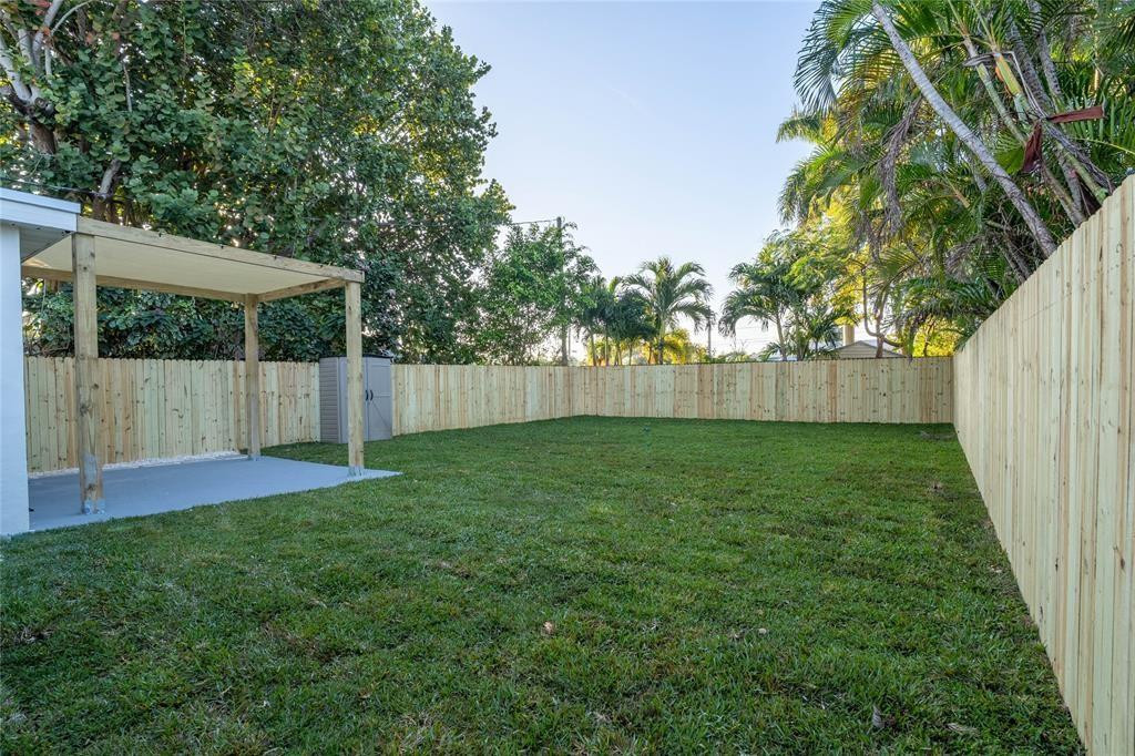 770 NE 34TH COURT