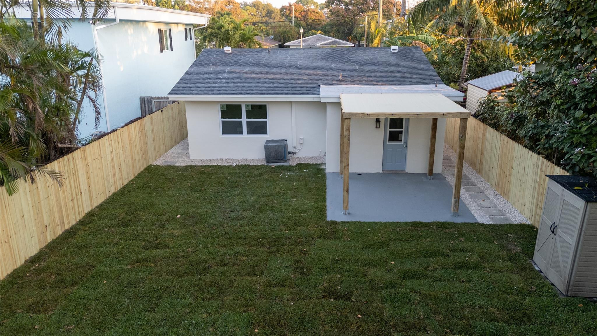 770 NE 34TH COURT