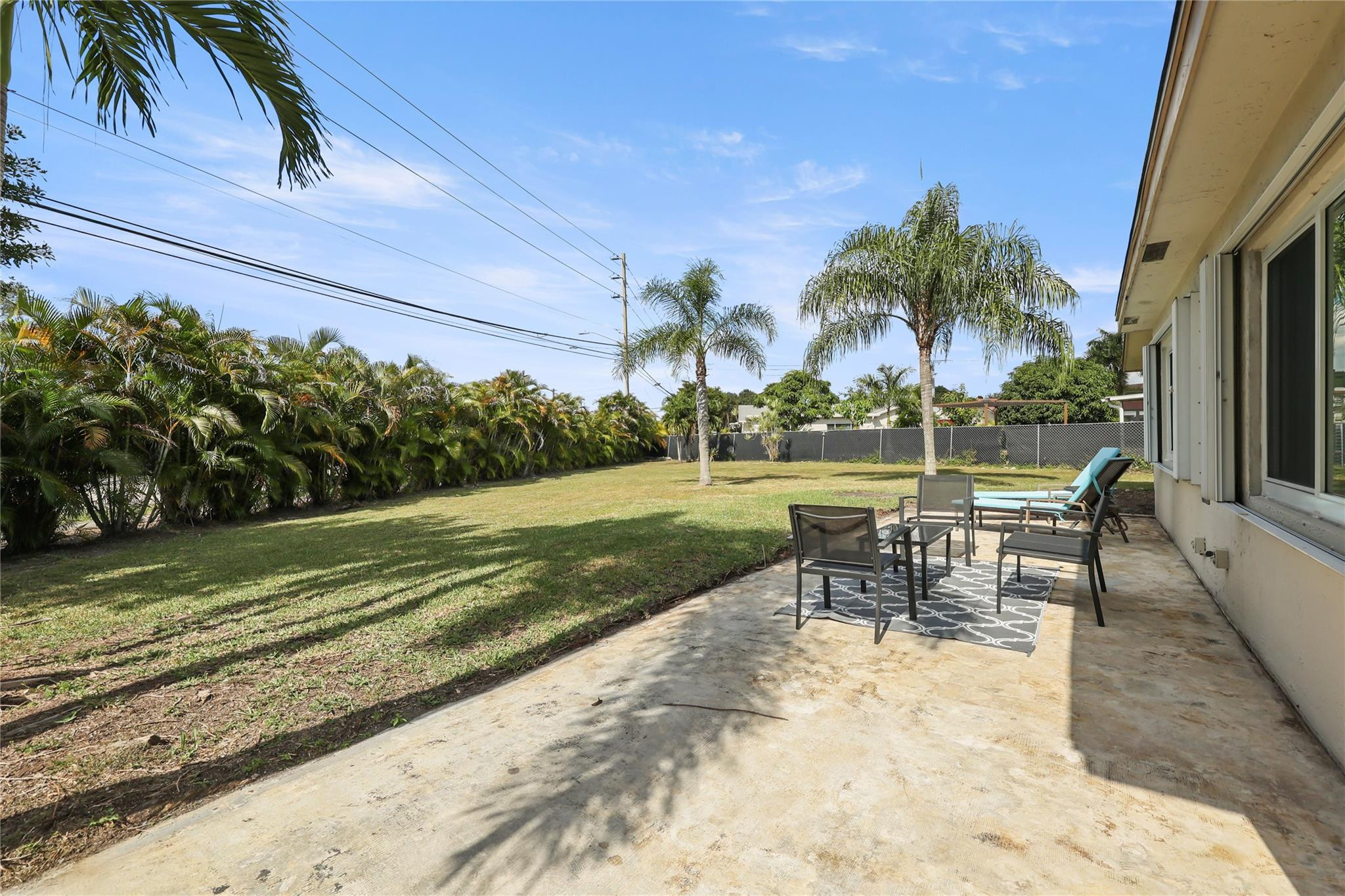 7013 NW 99TH WAY