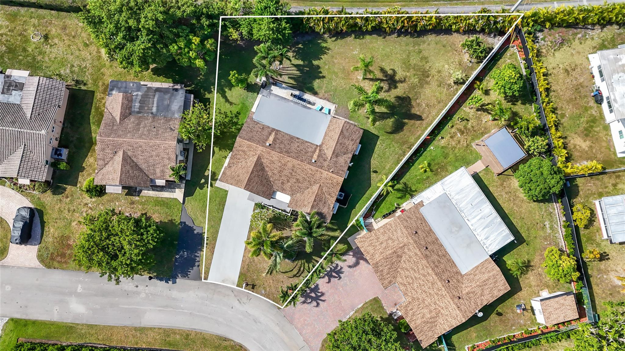 7013 NW 99TH WAY