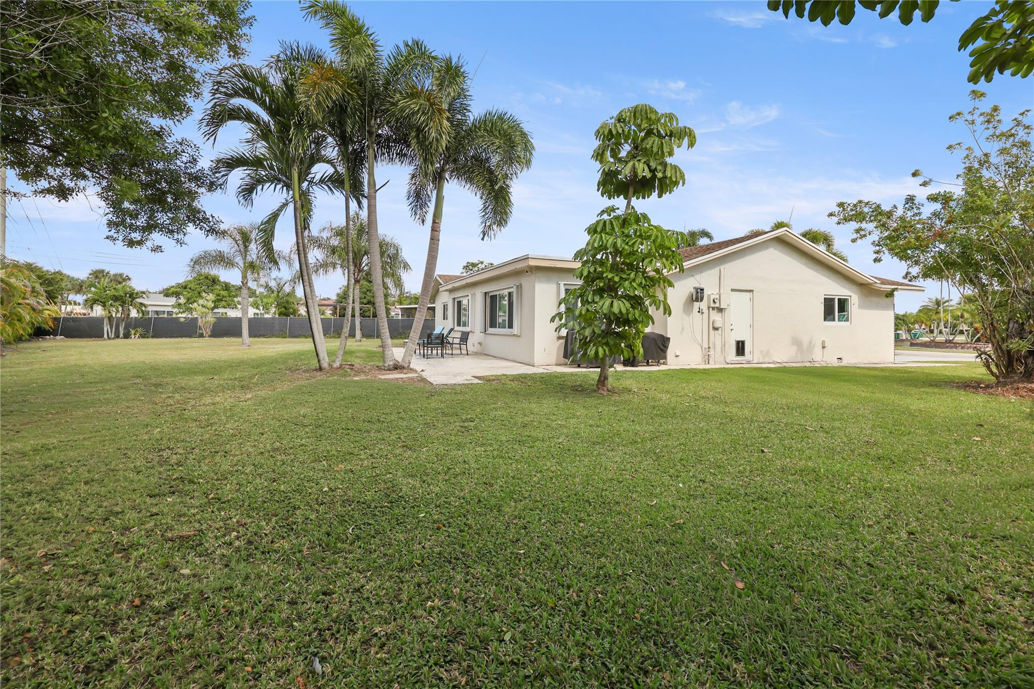 7013 NW 99TH WAY