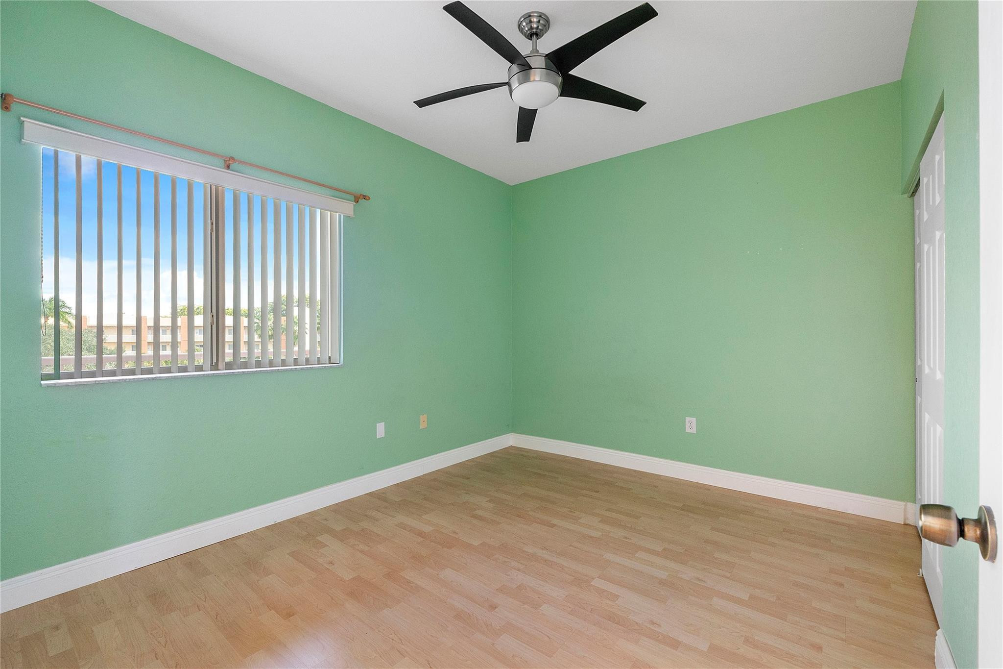 7765 Yardley Dr 403