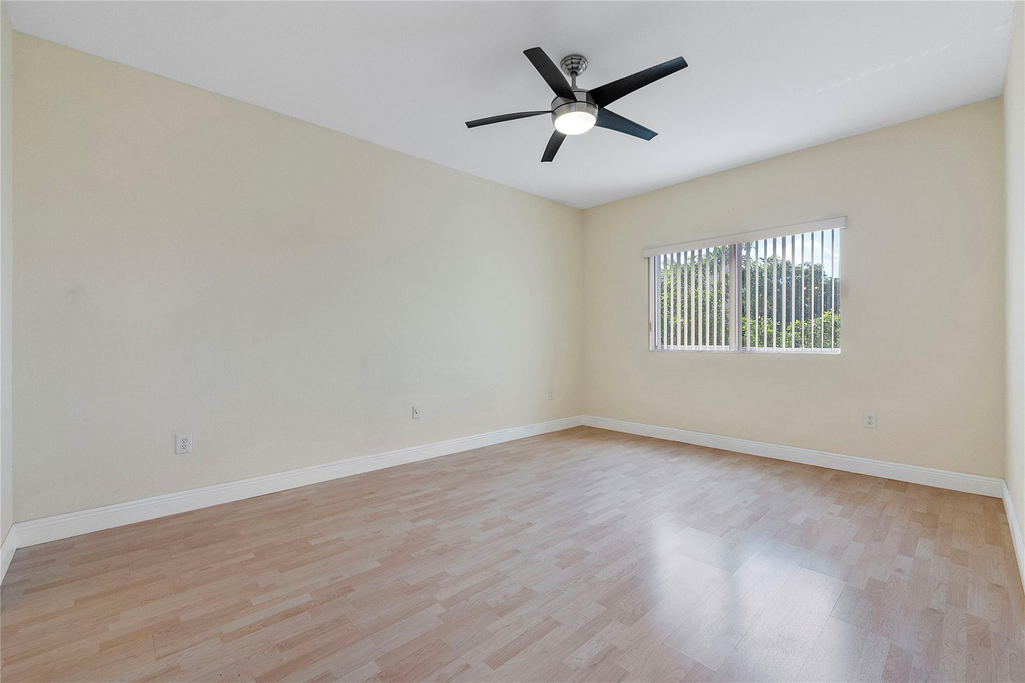 7765 Yardley Dr 403