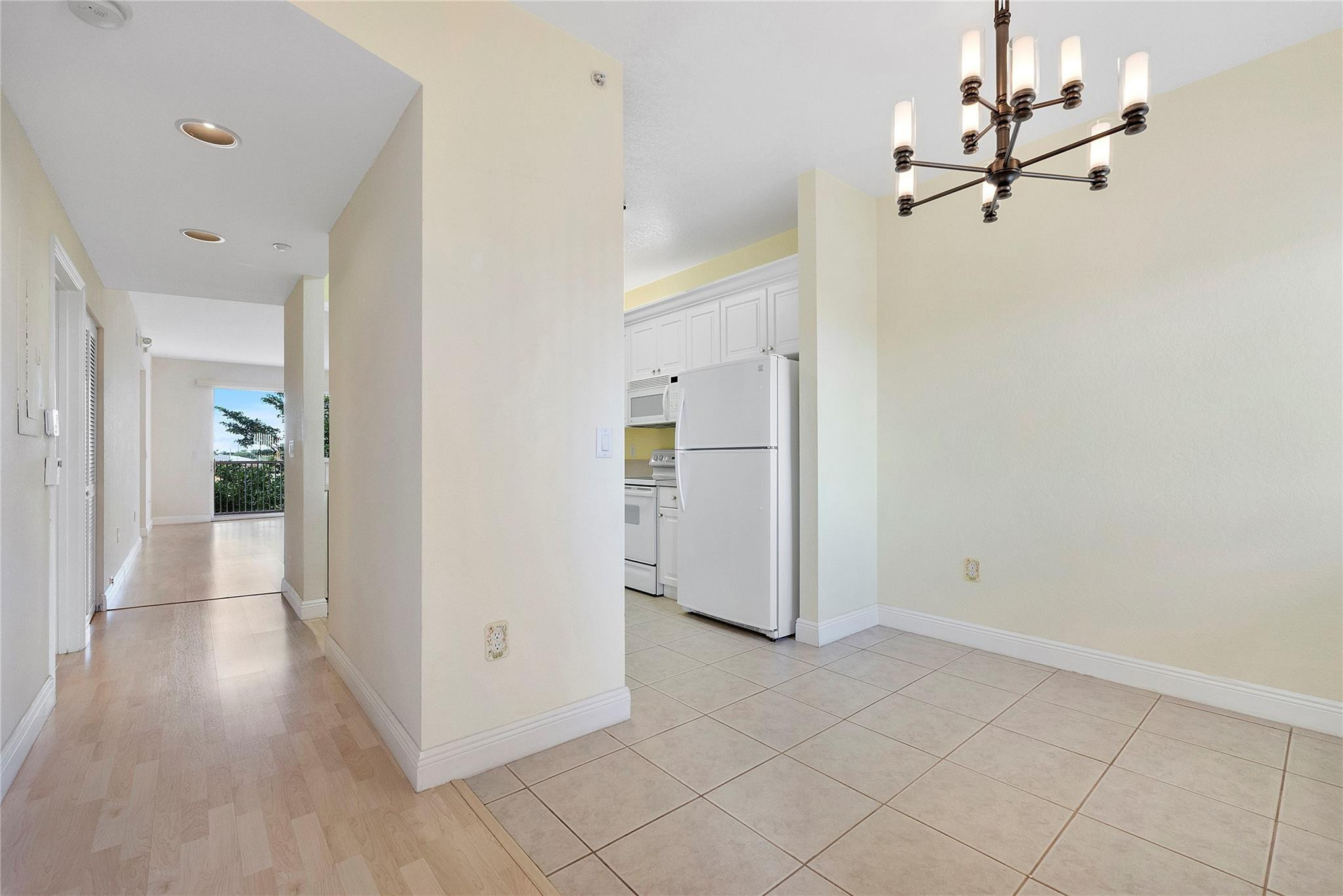 7765 Yardley Dr 403